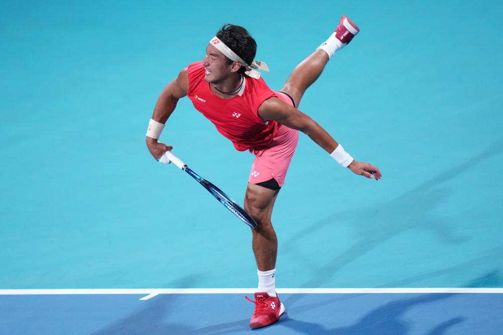 国脚赛后晒训练照，状态回暖